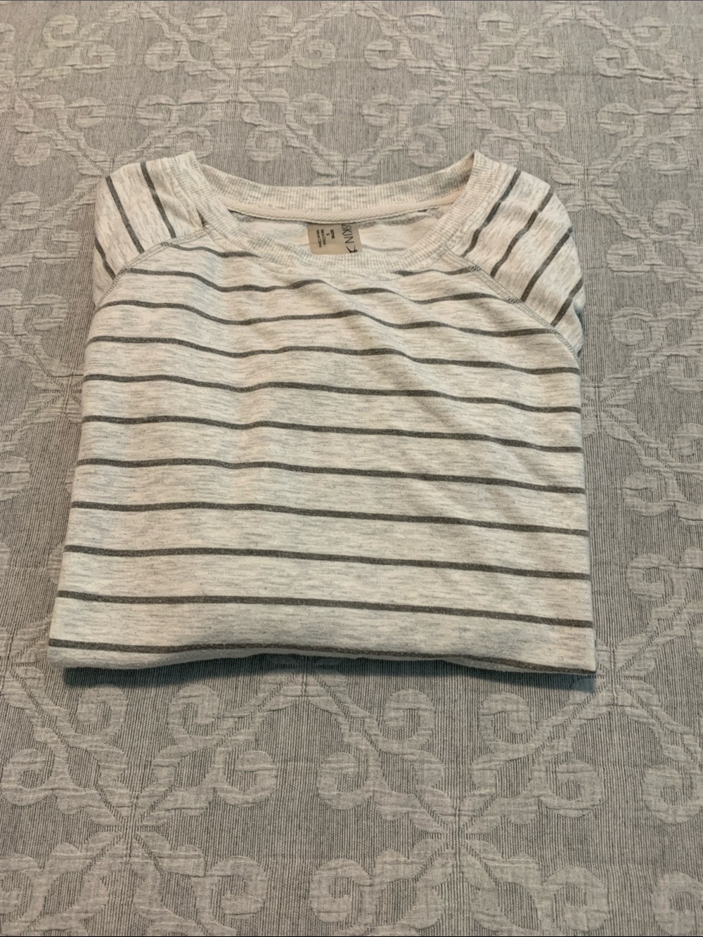 Danskin Cream & Gray Striped Long Sleeve Sweatshirt (Size S)